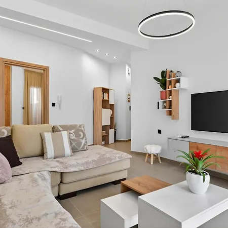 Mariteo By The Sea Apartment