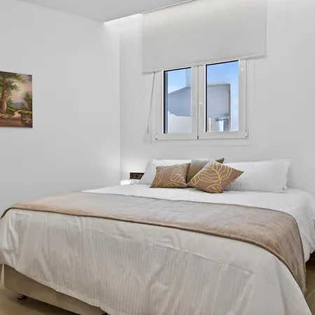 Apartment Mariteo By The Sea *