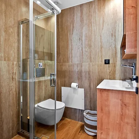 Mariteo By The Sea Apartment *