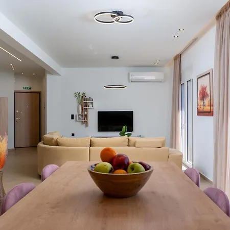 Mariteo By The Sea Apartment