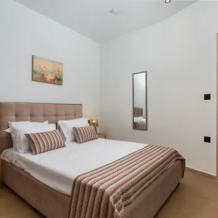 Apartment Mariteo By The Sea
